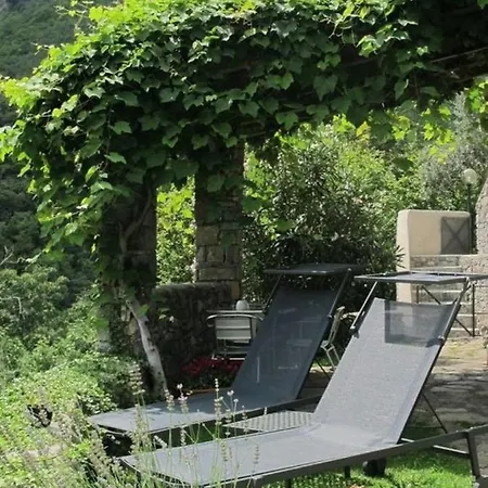 Bella Vista In Medieval Area בית נופש